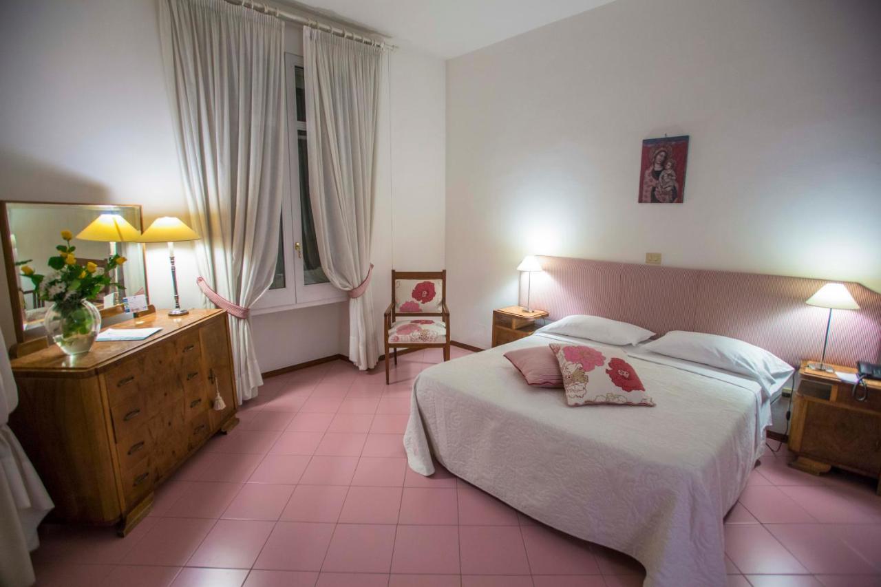 Hotel Victoria Maiorino Cava De' Tirreni Luaran gambar