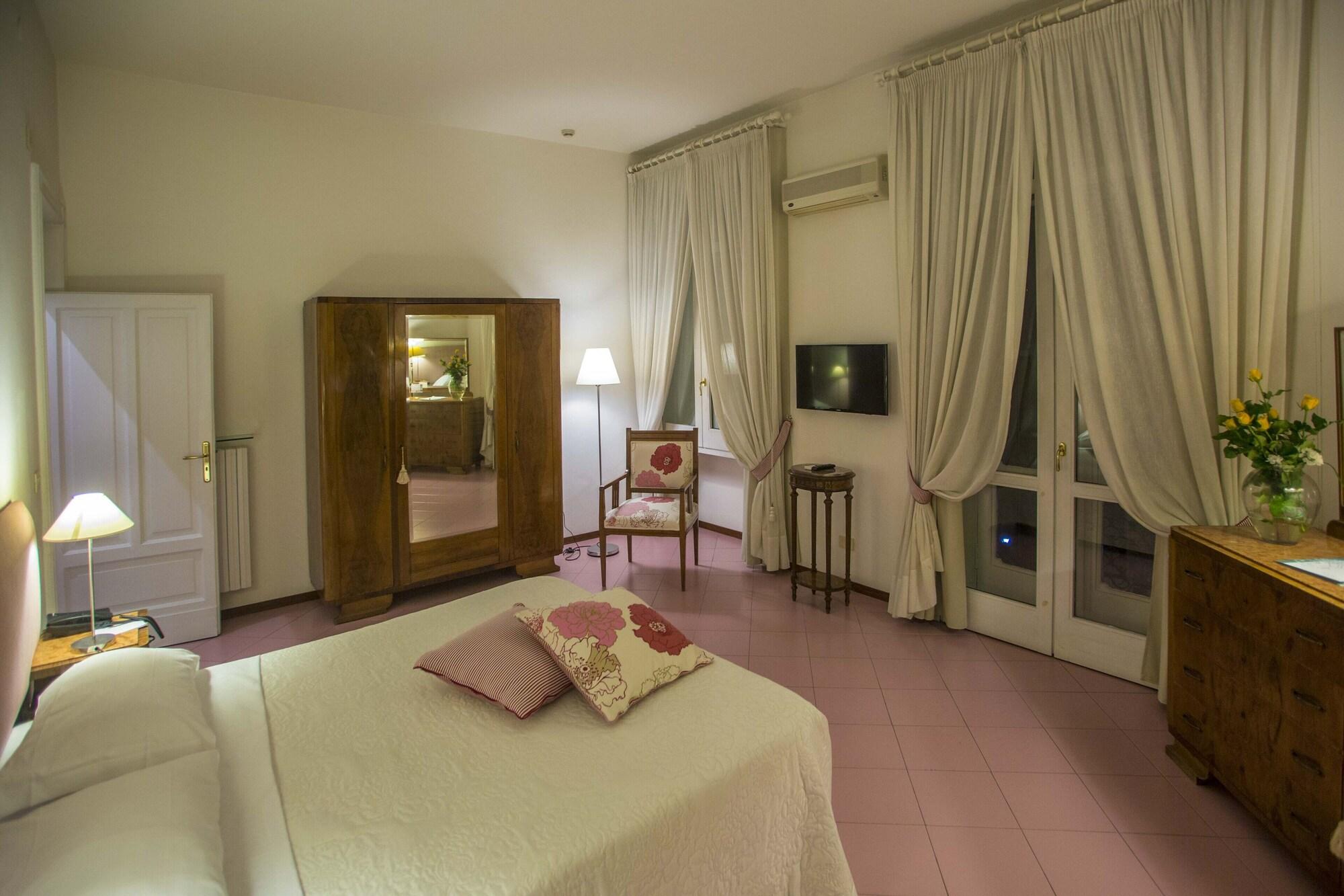 Hotel Victoria Maiorino Cava De' Tirreni Luaran gambar